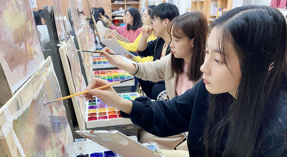 高二開始學美術來得及嗎？南京畫室寒假班給大家的幾點建議！2
